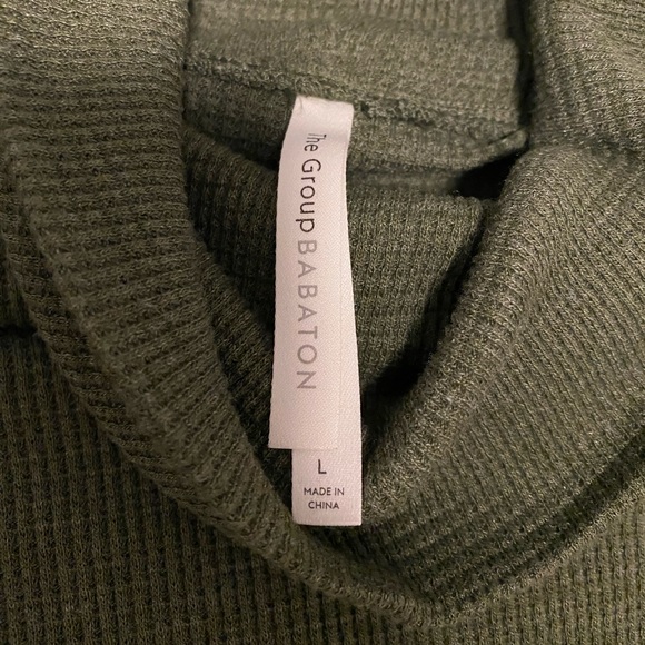 The Group by Babaton- Thermal Cowlneck (L) - Picture 4 of 5